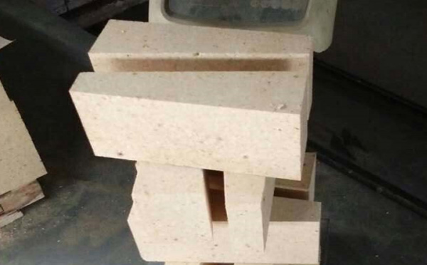 高鋁磚（斧型）