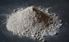 不沾鋁澆注料在熔鋁爐上的施工方法